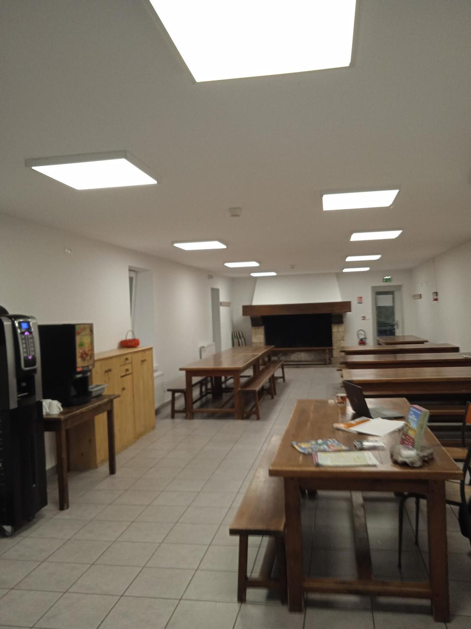 Auberge De Jeunesse Hi Millau La Maladrerie Zewnętrze zdjęcie