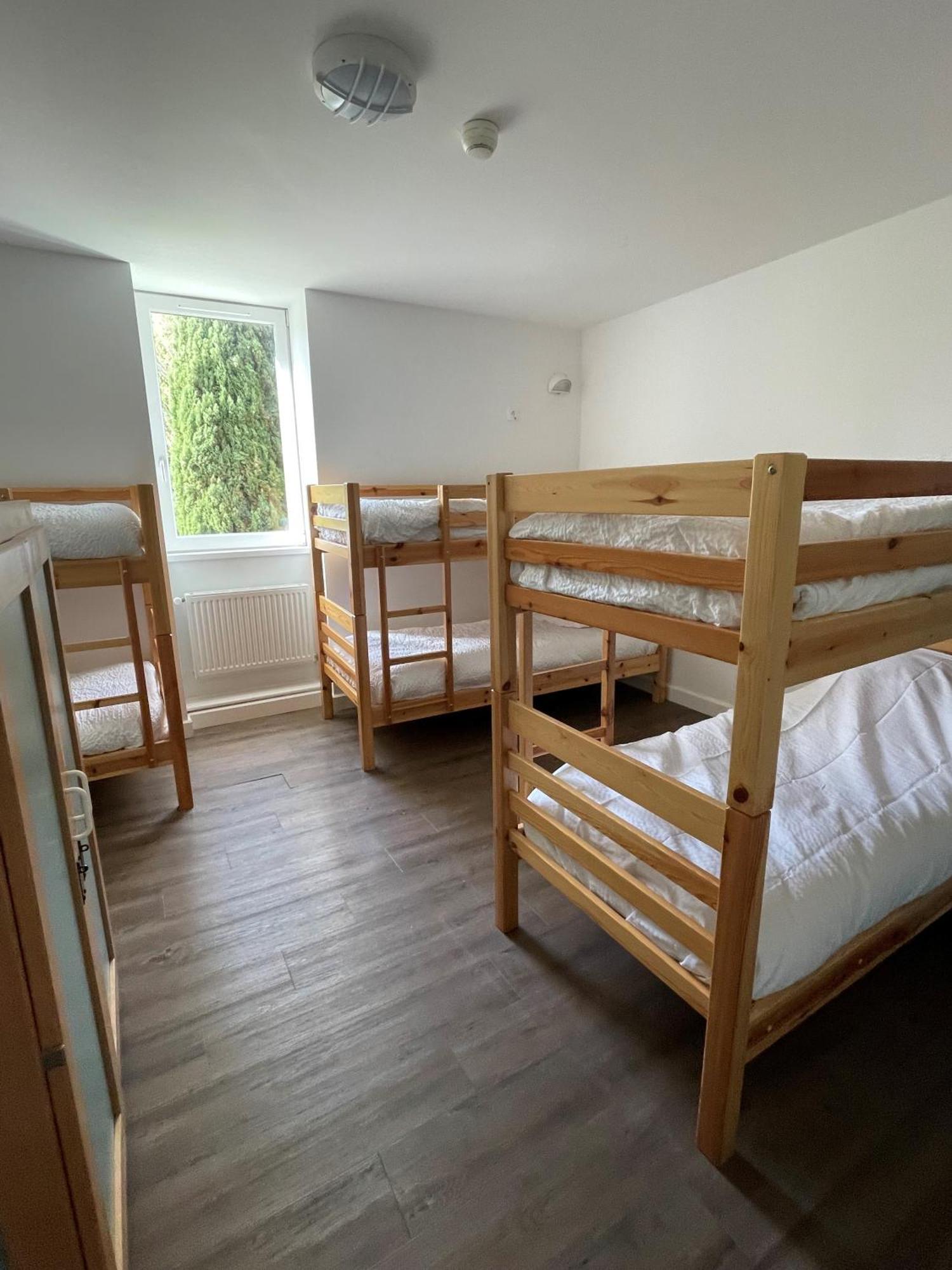 Auberge De Jeunesse Hi Millau La Maladrerie Zewnętrze zdjęcie